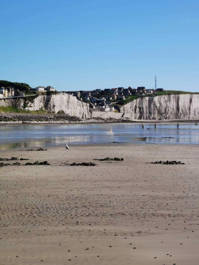 Charmant Appartement Vu Sur Mer Ault Eksteriør bilde