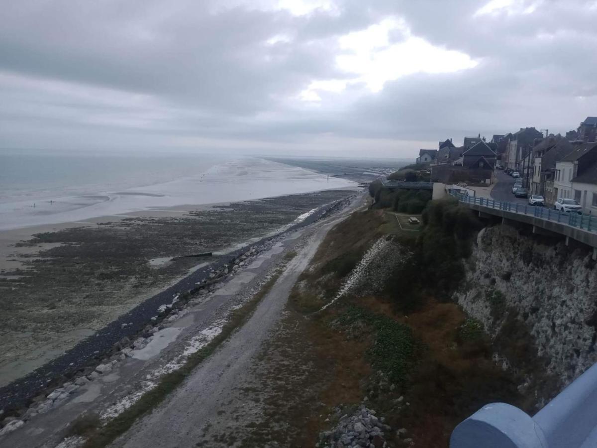 Charmant Appartement Vu Sur Mer Ault Eksteriør bilde